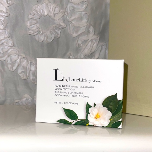 🌼Lime life by Alcone body soap🌼 - Picture 1 of 4